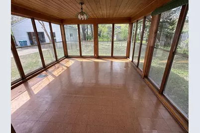 3911 Welcome Avenue N, Robbinsdale, MN 55422 - Photo 8
