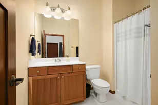 270 4th St E, Saint Paul, MN 55101 - Photo 22