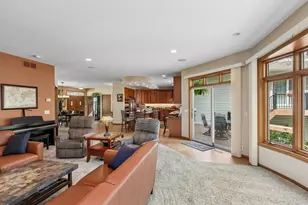 412 E 135th St, Burnsville, MN 55337 - Photo 12