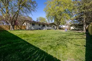 1425 Rice Lk St, Owatonna, MN 55060 - Photo 42