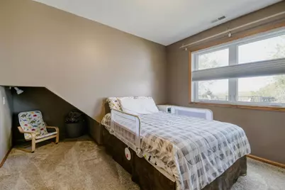 9096 Jergen Avenue S, Cottage Grove, MN 55016 - Photo 16