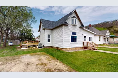104 W 5th Street, Cochrane, WI 54622 - Photo 2