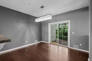 883 Braunworth Ct, Chaska, MN 55318 - Photo 12