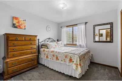 2201 84th Avenue N, Brooklyn Park, MN 55444 - Photo 20