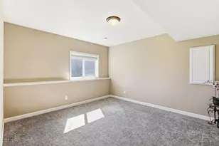 4469 Schilling Way, Woodbury, MN 55129 - Photo 52