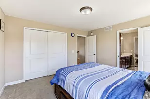4469 Schilling Way, Woodbury, MN 55129 - Photo 36