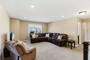 4469 Schilling Way, Woodbury, MN 55129 - Photo 24