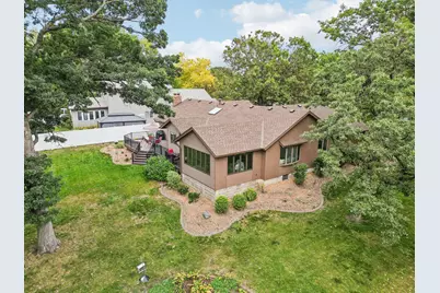 2067 Kings Road, Eagan, MN 55122 - Photo 40