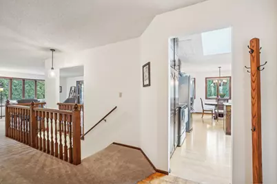 2067 Kings Road, Eagan, MN 55122 - Photo 4