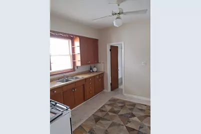 2637 Emerson Avenue S, Minneapolis, MN 55408 - Photo 14