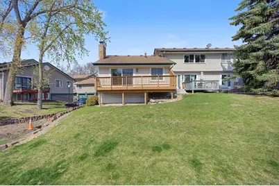 15615 27th Avenue N, Plymouth, MN 55447 - Photo 2