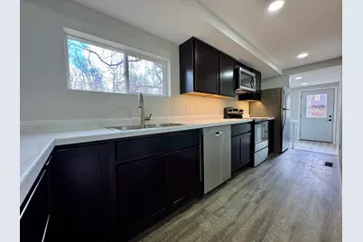 202 Washington Street SE, Warroad, MN 56763 - Photo 10