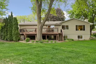 2124 Pleasant View Dr, New Brighton, MN 55112 - Photo 34