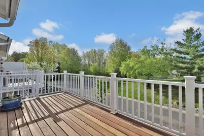 2693 New Century Lane, Maplewood, MN 55119 - Photo 2