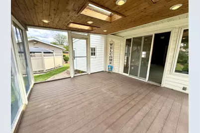 225 Sunrise Boulevard, Redwood Falls, MN 56283 - Photo 32