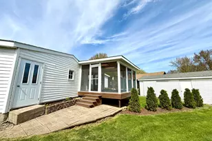 225 Sunrise Blvd, Redwood Falls, MN 56283 - Photo 58