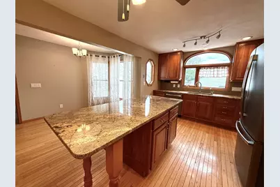 225 Sunrise Boulevard, Redwood Falls, MN 56283 - Photo 8