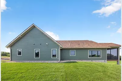 2362 Ponderosa Place SW, Rochester, MN 55902 - Photo 6