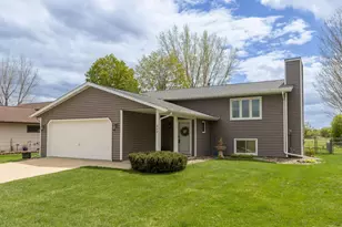 842 26th St SE, Rochester, MN 55904 - Photo 1