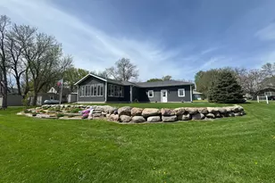 344 Oak Street N, Vesta, MN 56292 - Photo 4