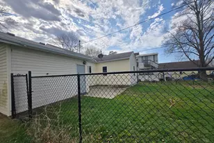 115 4th St S, Gaylord, MN 55334 - Photo 8