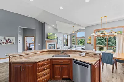 11366 Hillcrest Drive N, Champlin, MN 55316 - Photo 16