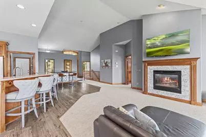 11366 Hillcrest Drive N, Champlin, MN 55316 - Photo 18