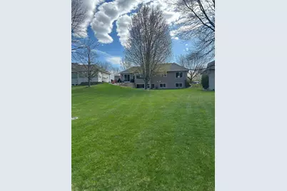 3221 Eagle Ridge Drive W, Willmar, MN 56201 - Photo 2