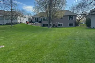 3221 Eagle Ridge Dr W, Willmar, MN 56201 - Photo 2