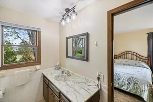 10330 Rhode Island Cir, Bloomington, MN 55438 - Photo 20
