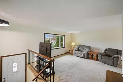 10330 Rhode Island Circle, Bloomington, MN 55438 - Photo 8