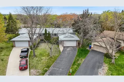 10330 Rhode Island Circle, Bloomington, MN 55438 - Photo 4