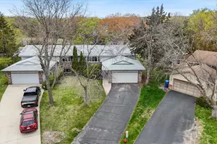 10330 Rhode Island Cir, Bloomington, MN 55438 - Photo 4