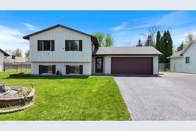 7916 Hallmark Way, Apple Valley, MN 55124 - Photo 1