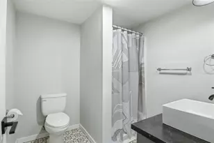 2921 LaSalle St, Eau Claire, WI 54703 - Photo 24