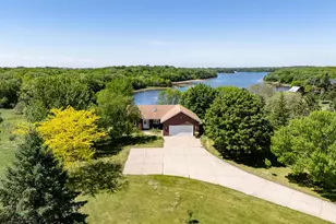 5795 109th Ave NE, Spicer, MN 56288 - Photo 1