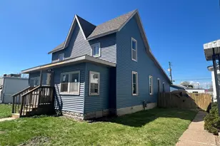1311 Caledonia St, La Crosse, WI 54603 - Photo 2
