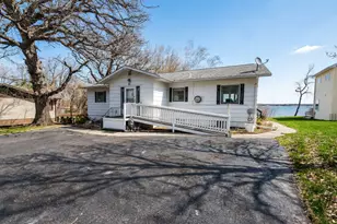20645 Oakland Beach Rd, Detroit Lakes, MN 56501 - Photo 2