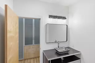 3445 1st Ave S, Minneapolis, MN 55408 - Photo 22