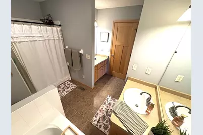 19595 Prairieview Drive, Rogers, MN 55374 - Photo 10
