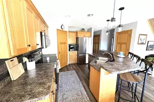 19595 Prairieview Dr, Rogers, MN 55374 - Photo 4