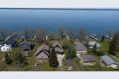 39409 Clearmont Road, Battle Lake, MN 56515 - Photo 12