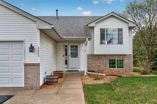 6685 404th St, North Branch, MN 55056 - Photo 4