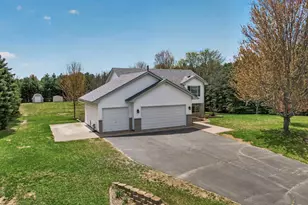 6685 404th St, North Branch, MN 55056 - Photo 2