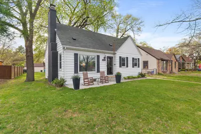 4257 Drew Avenue N, Robbinsdale, MN 55422 - Photo 2