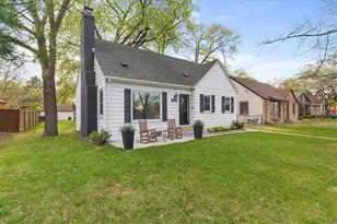 4257 Drew Ave N, Robbinsdale, MN 55422 - Photo 2