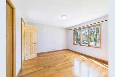 5212 W 70th Street, Edina, MN 55439 - Photo 8