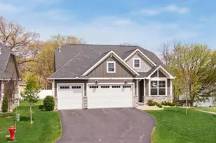 29311 Kenwood Way, Chisago City, MN 55013 - Photo 2