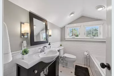 654 Carroll Avenue, Saint Paul, MN 55104 - Photo 24