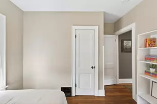 654 Carroll Ave, Saint Paul, MN 55104 - Photo 28